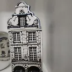 Appartement Au Rez-de-chaussée Nichée En Plein Centre D'arras