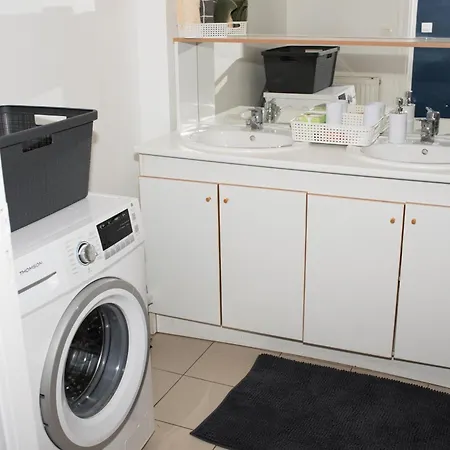 Apartment Au Rez-de-chaussee Nichee En Plein Centre D'arras *