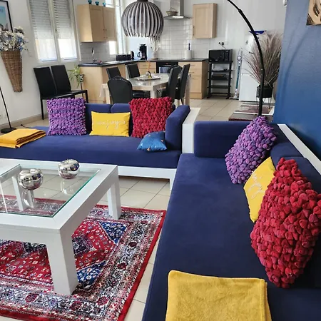 Au Rez-de-chaussée Nichée En Plein Centre D'arras